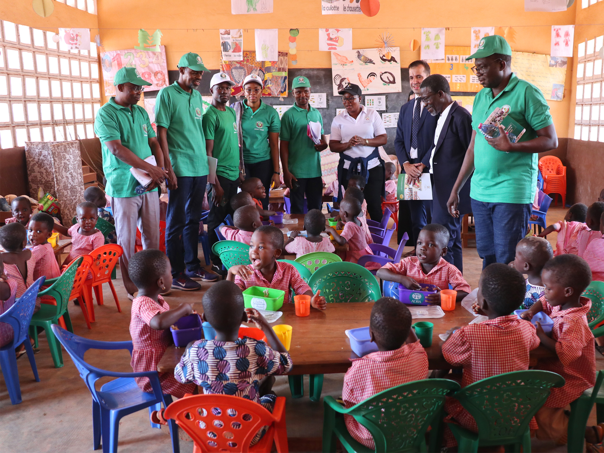 Togo: The Spanish Cooperation and RAAF visit Livestock Market in Adéticopé and School Canteen in Sokomé in the Maritime Region